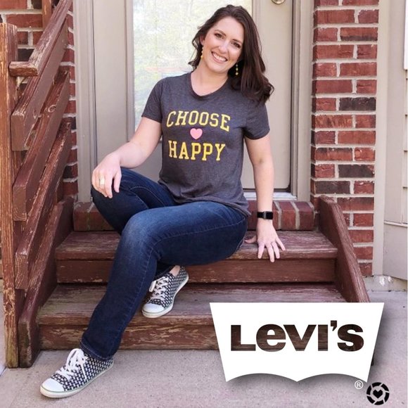 Denizen from Levi's Denim - DENIZEN from Levi's "Essential Stretch" Mid-Rise Slim Jeans  👖  NEW WITH TAGS!!